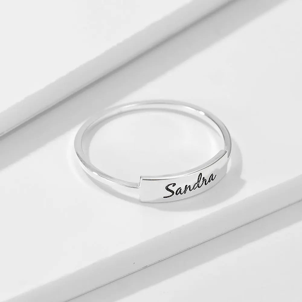 Regal Silver Inscription Ring DC-Maiden-Art